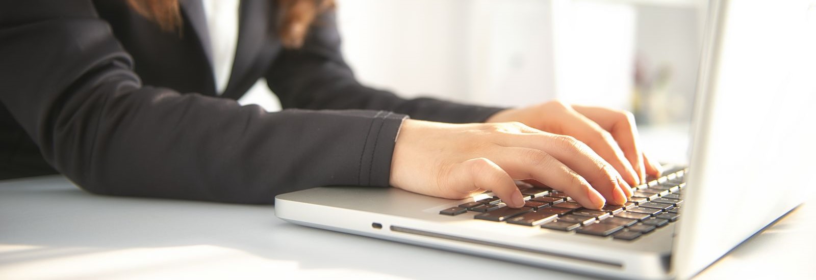 asian Business woman working in office